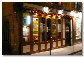 Gay travel Paris le Piano Zinc is revived by le Gai Moulin restaurant