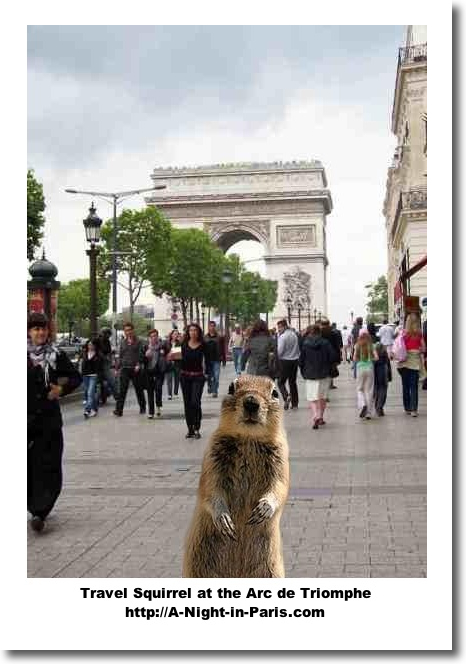 Travel Squirrel in Paris at the ARc de Triomphe